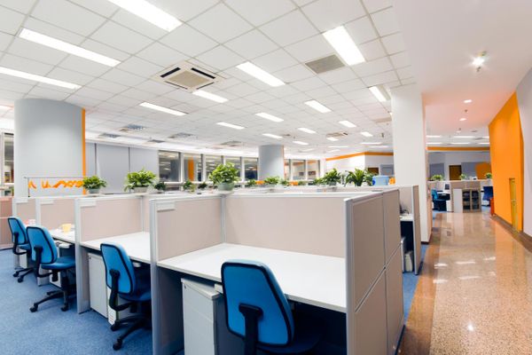 Choosing Between LED Ready or Integrated LED Fixtures